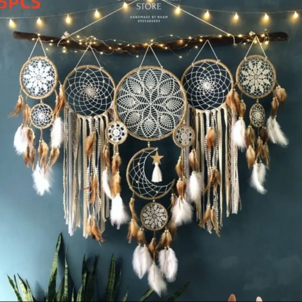 NWT! Set of 5 Camel Colored Dreamcatchers with Hanger & 4 sets of Fairy Lights!